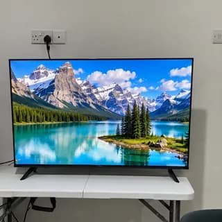 32 Inch Smart LED TV HD Display Energy Efficient