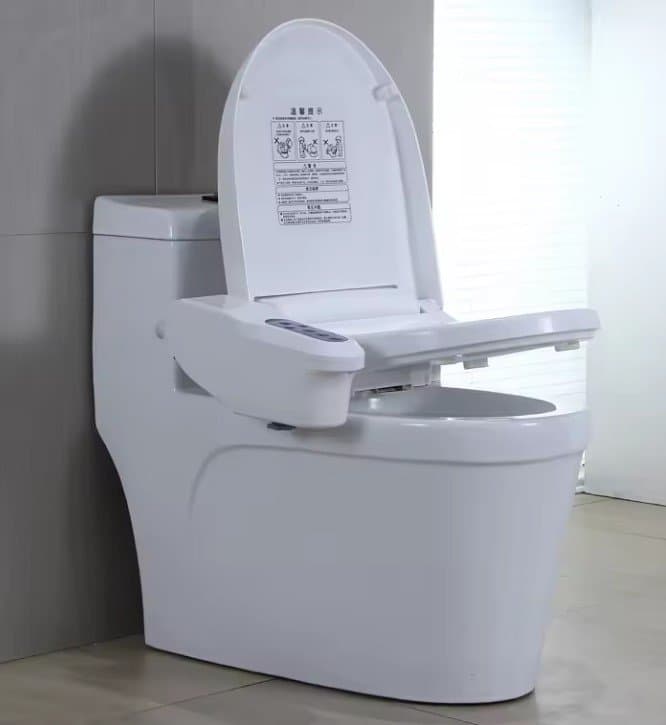 Toilet Seat electronic water spray toilet seat/plastic bathroom water tank