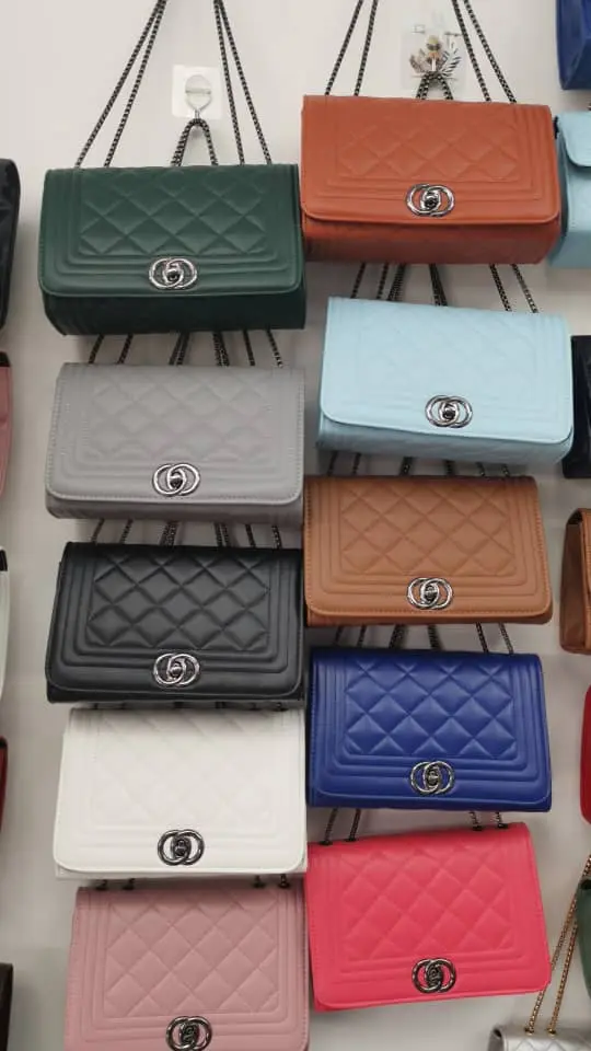 Ladies hand bags, Elegant Quilted Chain Shoulder Bag for Women – Stylish Crossbody Handbag with Turn-Lock Closur