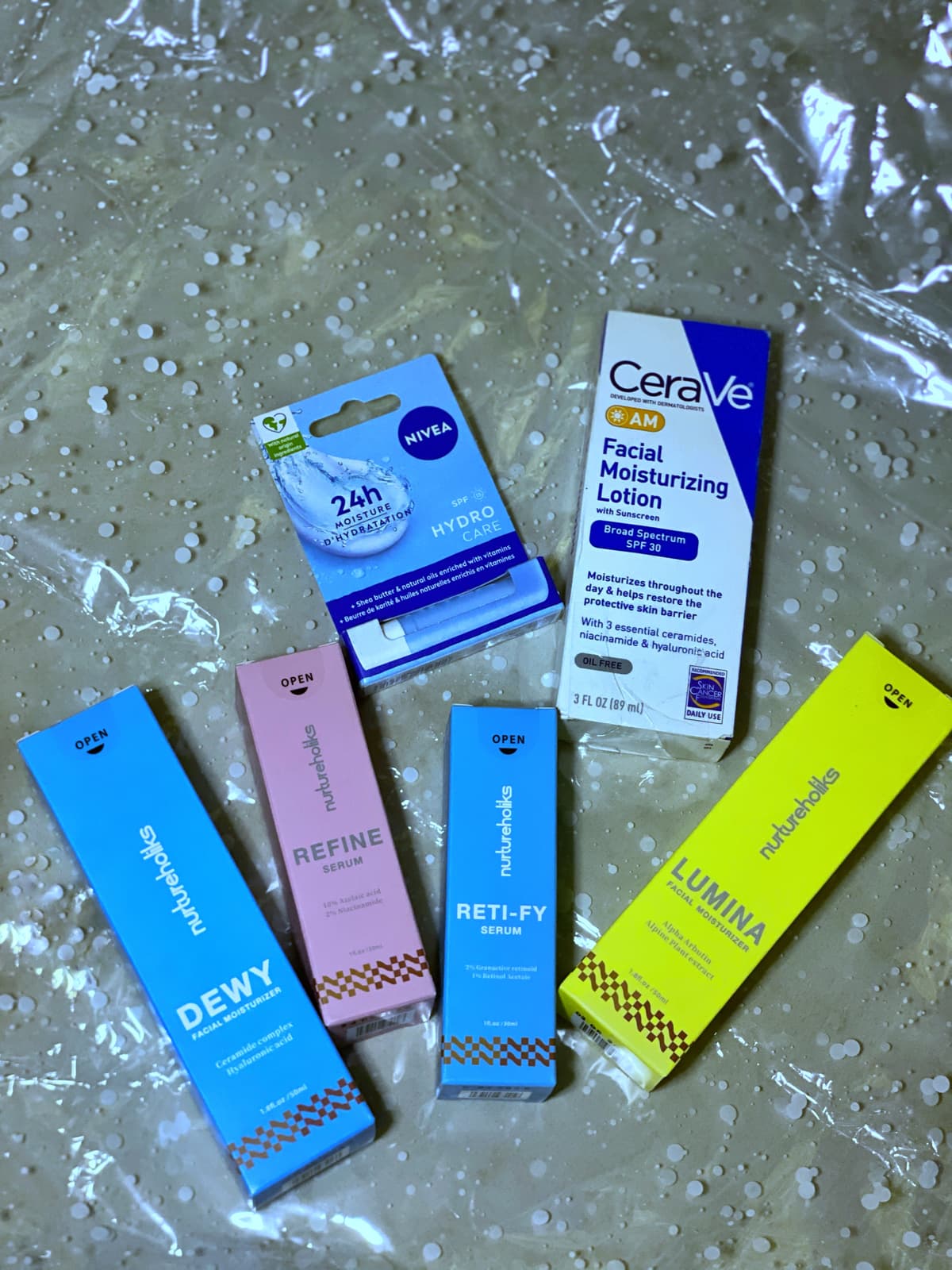 6 in 1 SKINCARE BUNDLE FOR HYPERPIGMENTATION AND ACNE