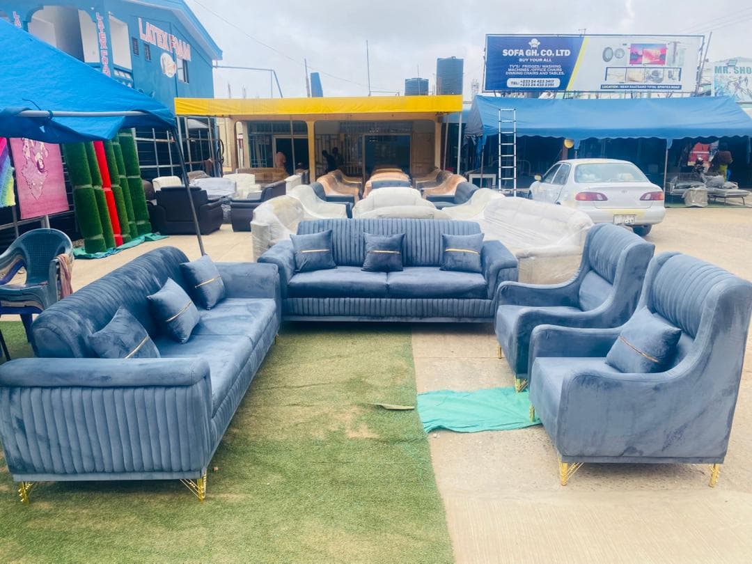 Luxury Royal Blue Velvet Sofa Set (2+2+1+1) β Modern Living Room Couch with Gold Legs & Pillows