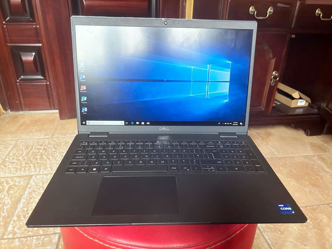 DELL LAPTOP LATITUDE 3520 – UK COMPANY USED (CORPORATE BUSINESS LAPTOP)