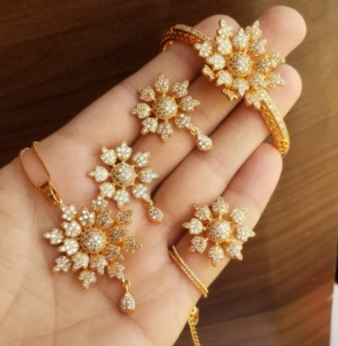 Zircon Necklace