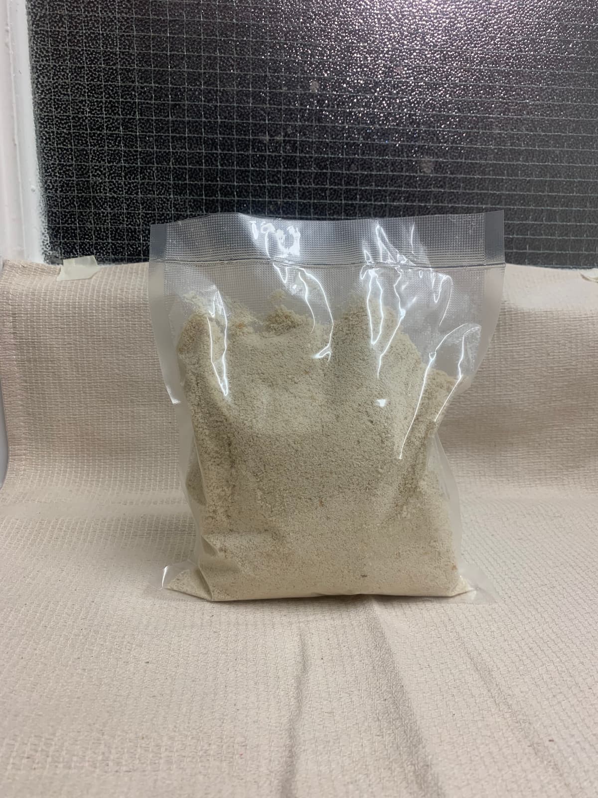 Ground egusi ( melon seed) 500g