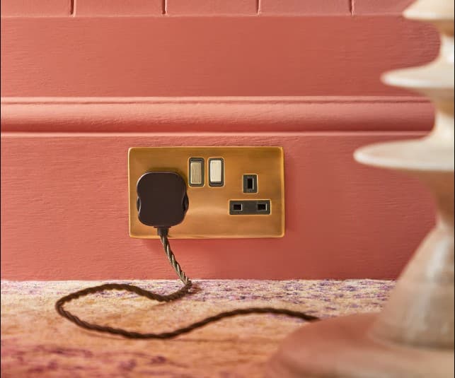 Double Florence Plug Socketing Brass