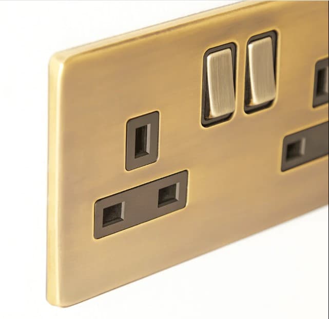 Double Florence Plug Socketing Brass