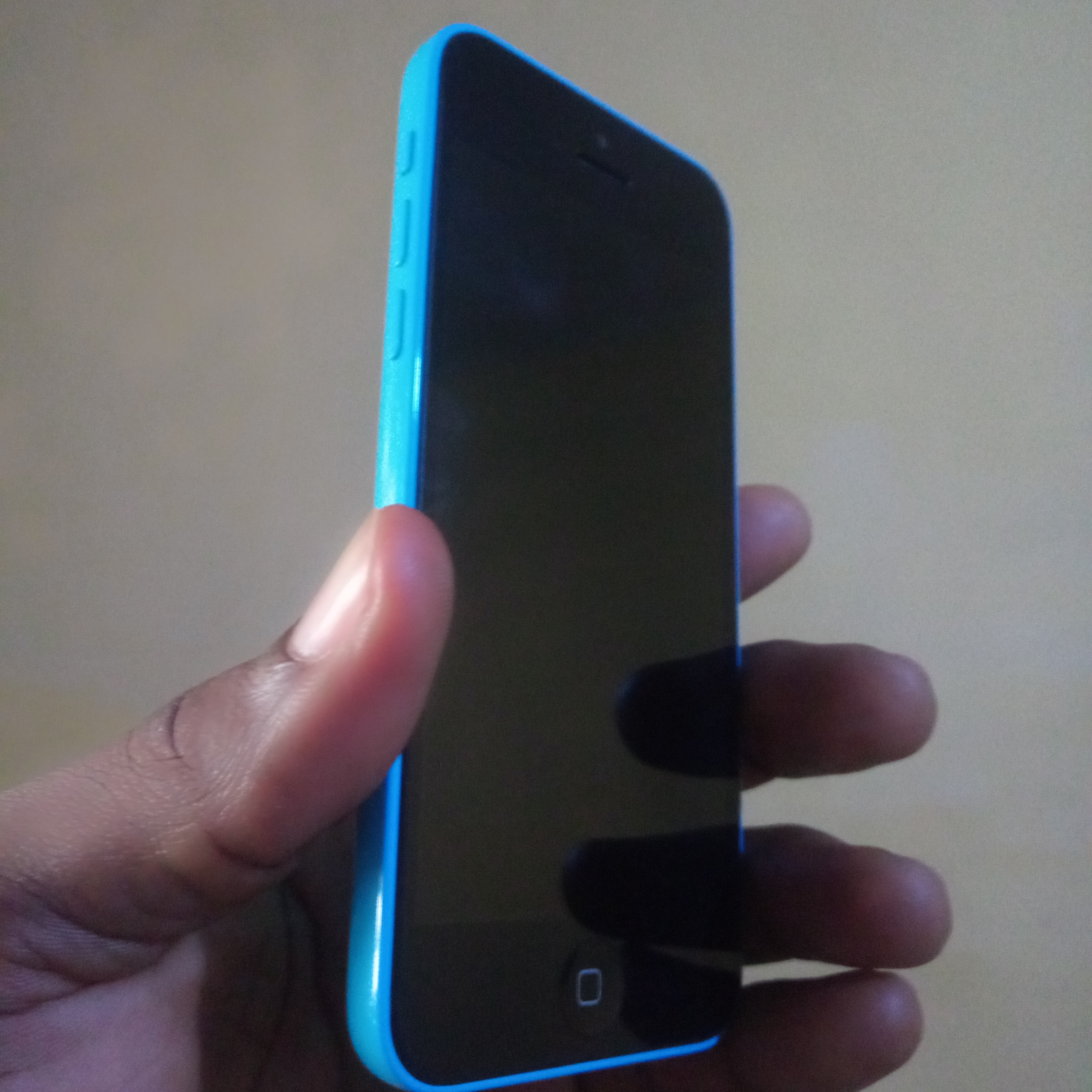 Iphone 5c phone; tablet