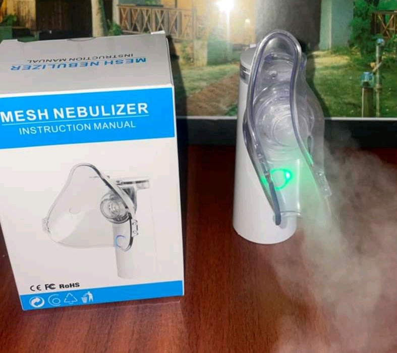Portable ultrasonic nebulizer