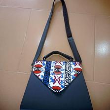Crossbody Traditional Handbag